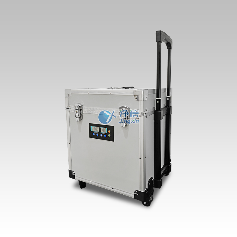 現(xiàn)場(chǎng)便攜式離心機(jī) 現(xiàn)場(chǎng)便攜式離心機(jī)